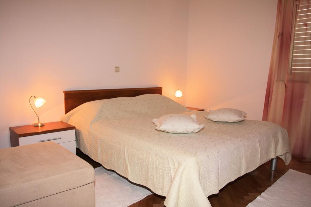 Apartments Ante Makarska Szoba fotó
