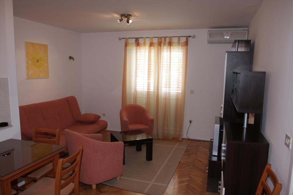 Apartments Ante Makarska Szoba fotó